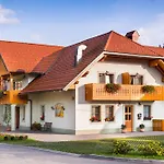 Kaps Hotel Bled