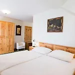 Kaps Hotel Bled