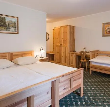 펜지온 캅스 3* 블레드