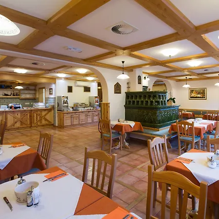 호텔 펜지온 캅스