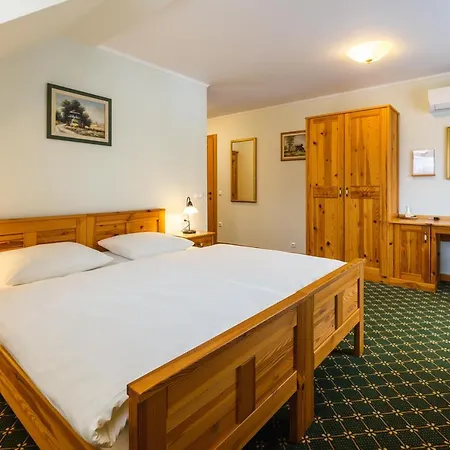 Kaps Hotel Bled